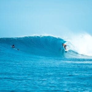 thulusdhoo-island-maldives-surf-guide-surfing-7-300×300